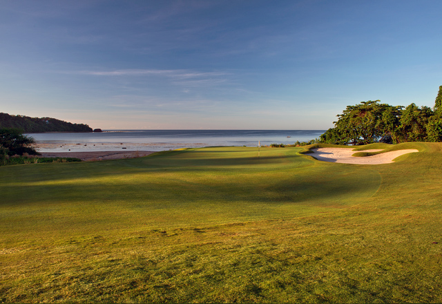 Hole-12