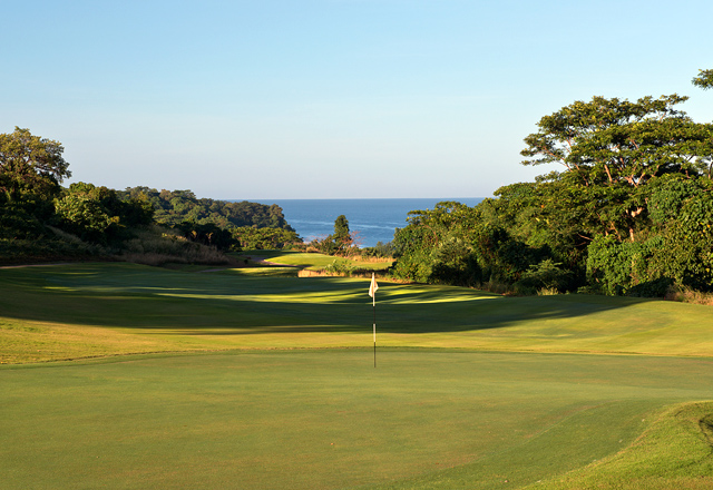Hole-18
